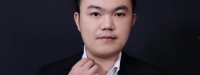 深圳中考辅导名师榜： 恒恩教育唐凌锋老师，因材施教、风趣幽默，使学生在快乐中学习