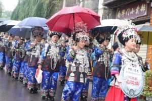 湘西魅力：探寻独特的湘西服饰文化