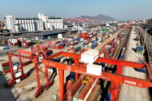 2023年下半年物流行业的挑战与机遇：技术驱动的转型升级