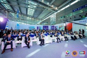 屏联万物 智慧商显 ——第十一届商显领袖峰会在深圳隆重召开